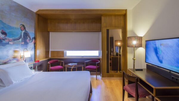 Kultowy czterogwiazdkowy hotel w Saragossie ponownie otwarty